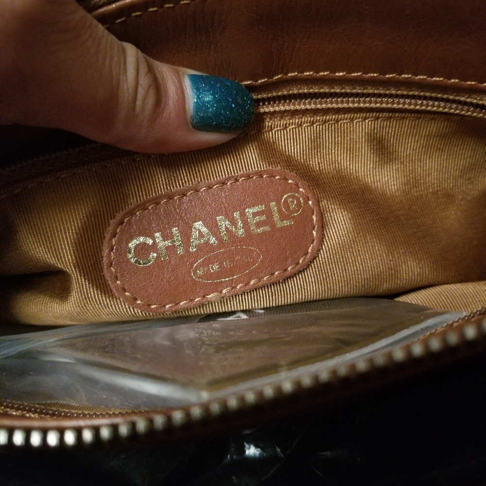 Sale! Vintage Chanel  tassel shoulder bag - Picture 11 of 16